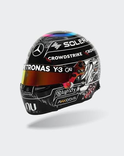 Mercedes-AMG PETRONAS F1 Team Driver Replica - Black Gloss Finish