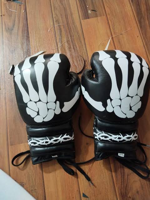 Skeleton Boxing Gloves | Professional Training & Sparring Gloves | High-Density Padding Wrist Support Gloves for Boxing, MMA, Muay Thai & Kickboxing | Black & White